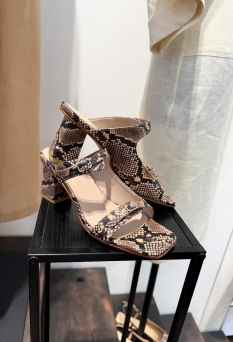 Shoes & Acces ZO26